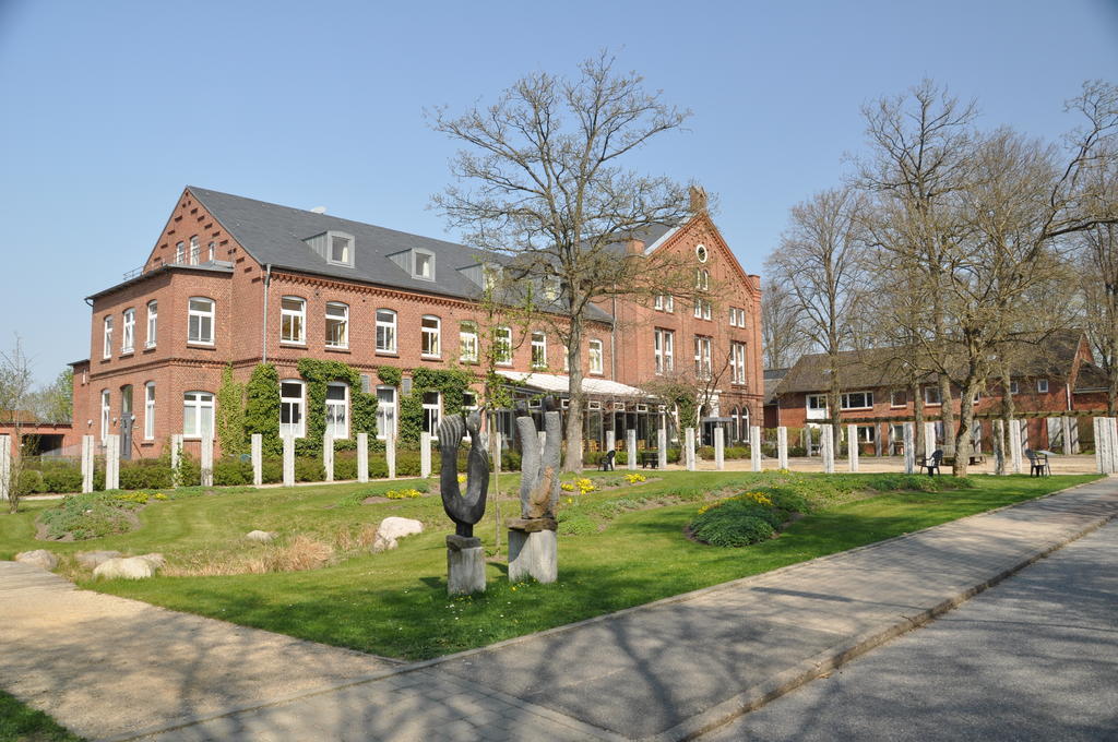 Christian Jensen Kolleg Und Gaestehaeuser Breklum Exterior foto